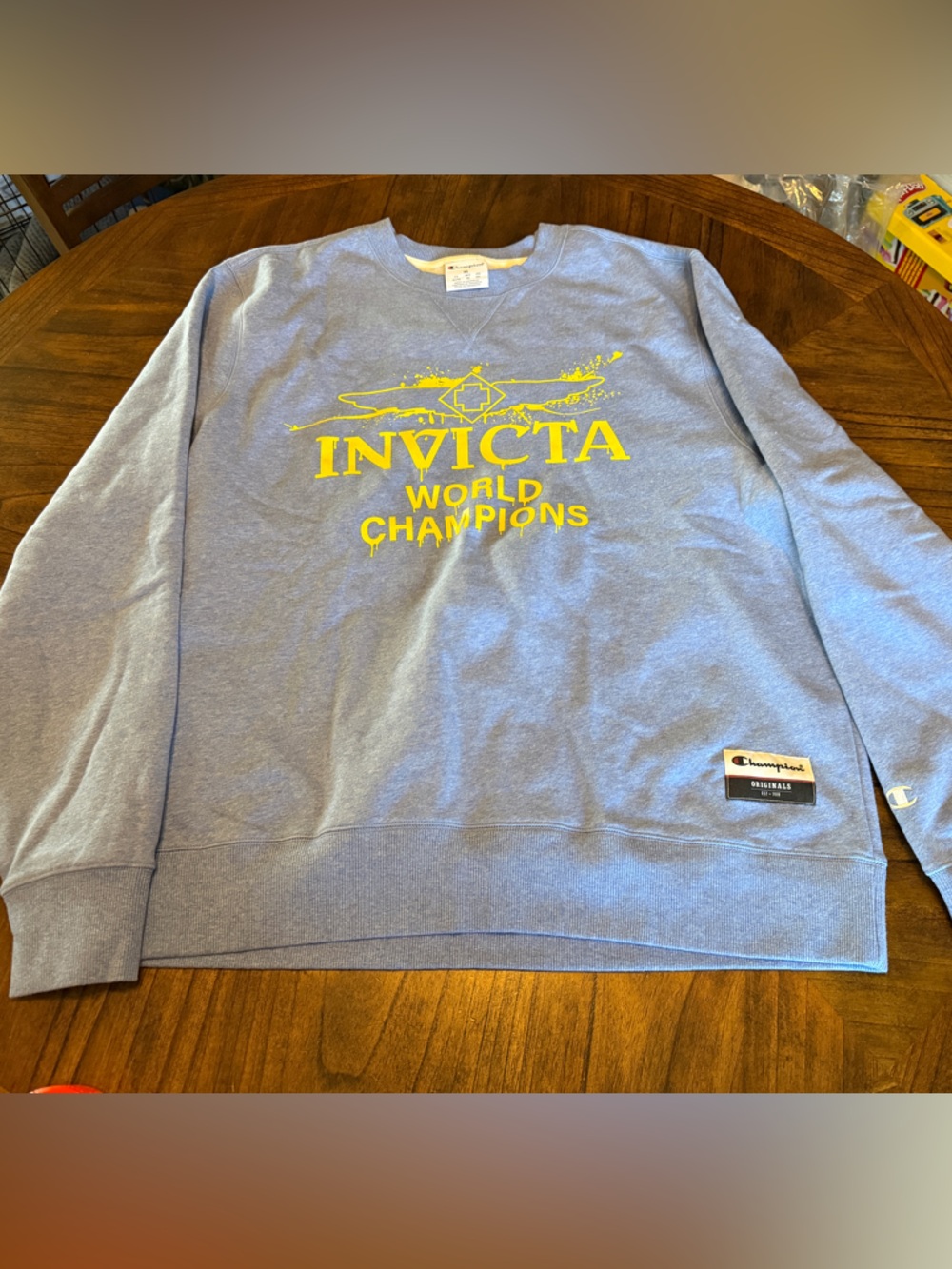Champion Invicta World Champions Crew Nexk Sweatshirt Men’s XL Blue